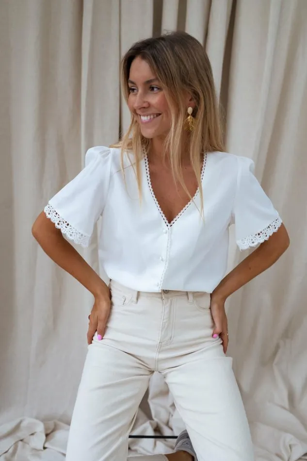 Women039s Clothing Blouses Easy Clothes White Celie Blouse Women039s Clothing Blouses Easy Clothes White Celie Blouse