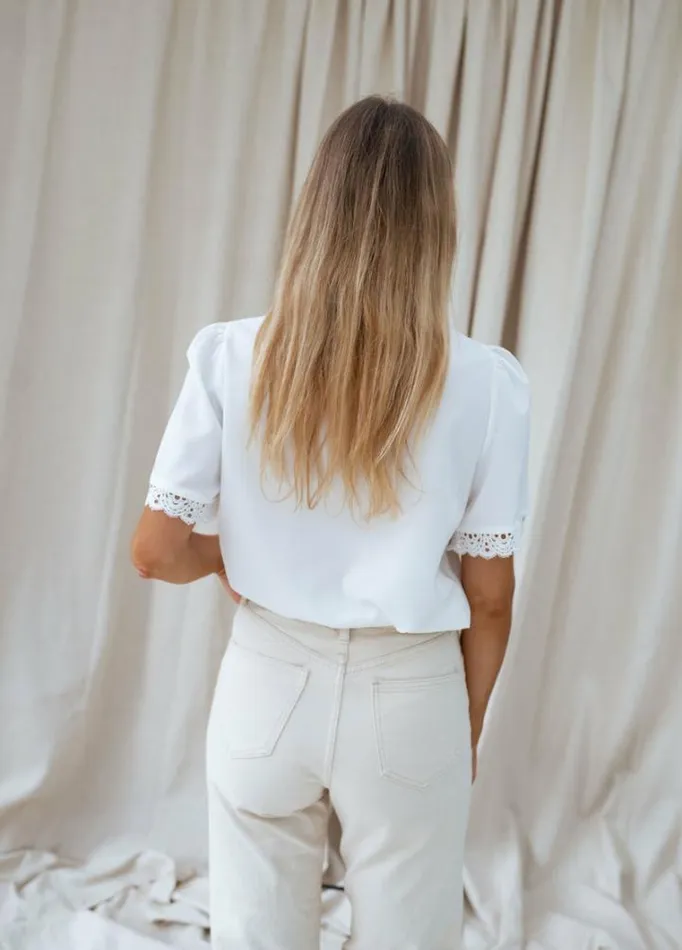 Women039s Clothing Blouses Easy Clothes White Celie Blouse Women039s Clothing Blouses Easy Clothes White Celie Blouse