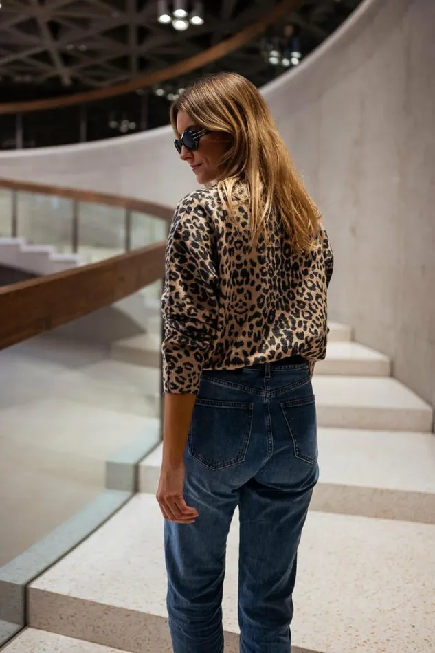 Women039s Clothing Cardigans Easy Clothes Leopard Barbara Cardigan Women039s Clothing Cardigans Easy Clothes Leopard Barbara Cardigan