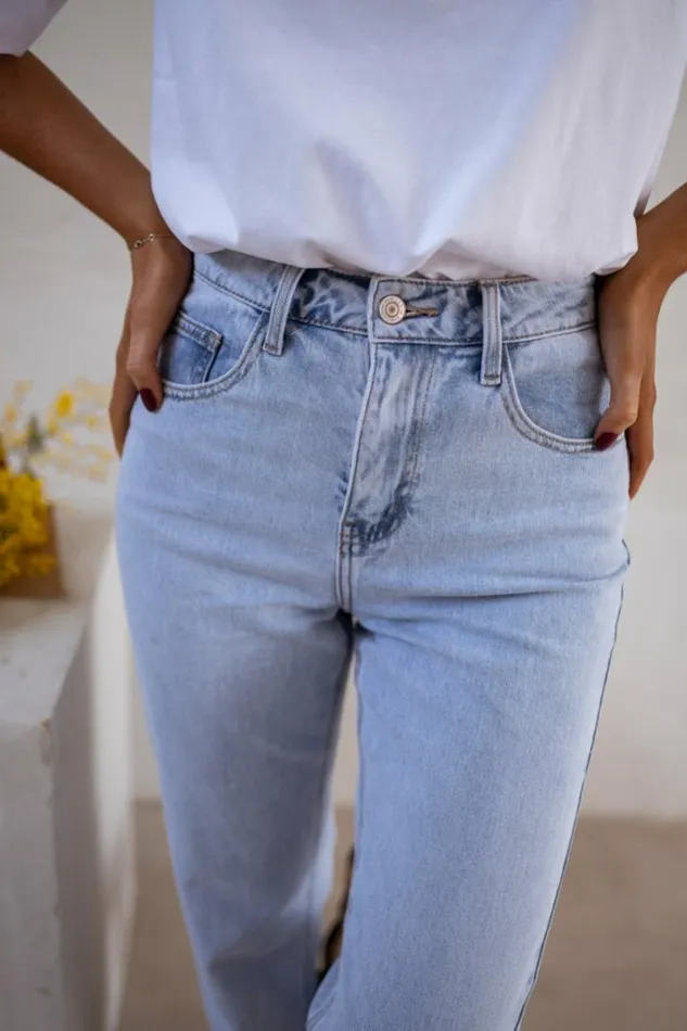Women039s Clothing Pants and Jeans Easy Clothes Light Blue Maddie Jeans Light Blue Women039s Clothing Pants and Jeans Easy Clothes Light Blue Maddie Jeans Light Blue