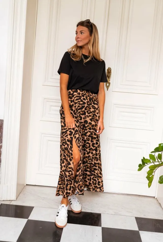 Women039s Clothing Skirts Easy Clothes Leopard Valou Skirt Women039s Clothing Skirts Easy Clothes Leopard Valou Skirt