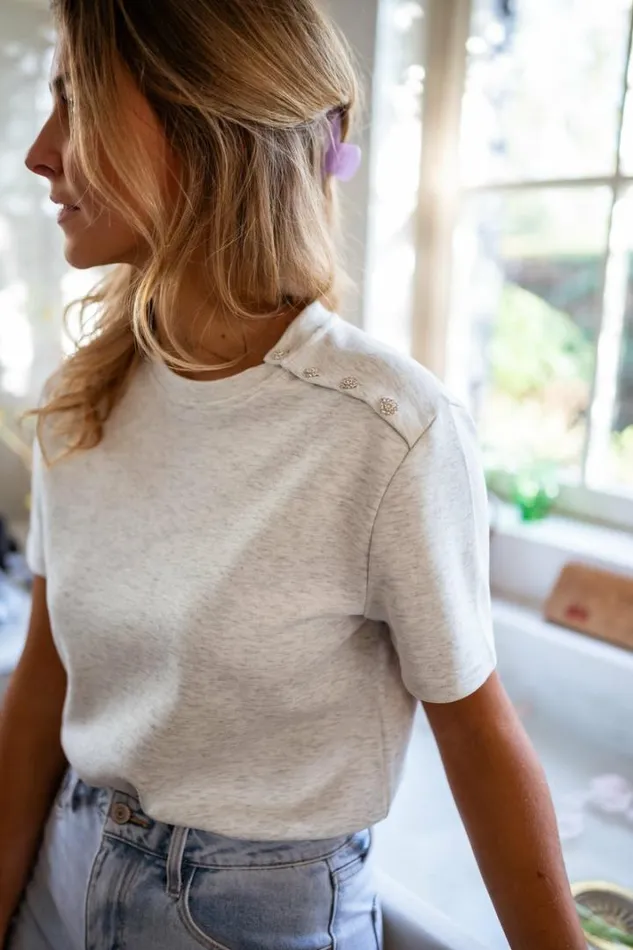 Women039s Clothing Tshirts Easy Clothes Grey Kenza TShirt Women039s Clothing Tshirts Easy Clothes Grey Kenza TShirt