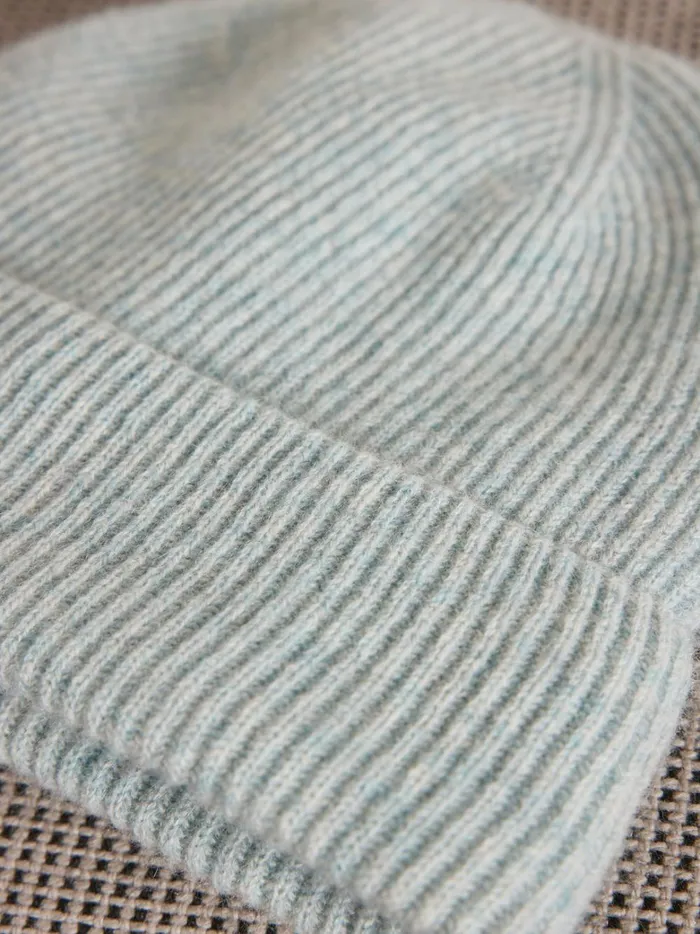 Women Accessories Cyrillus Adult Ribbed Cashmere Beanie 8211 The Cashmere Collection Celadon Chine