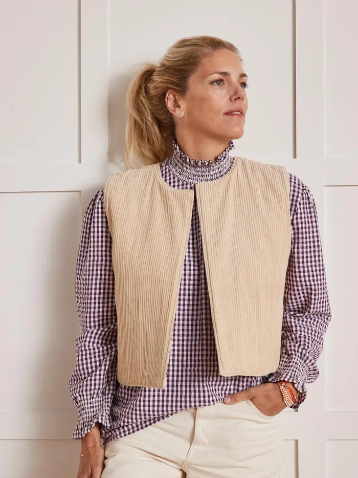 Women Clothing Cyrillus Reversible Sakari Sleeveless Jacket 8211 Apaches Collection Imp Woodblock