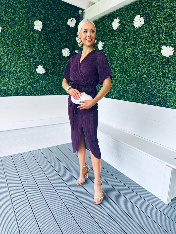 Women Day Dress Canella Lane Tabby Ruched Plisse Midi Dress Plum