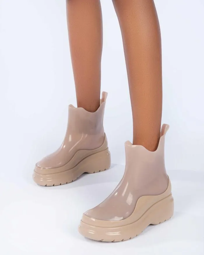 Women Grip Brown Melissa Boots