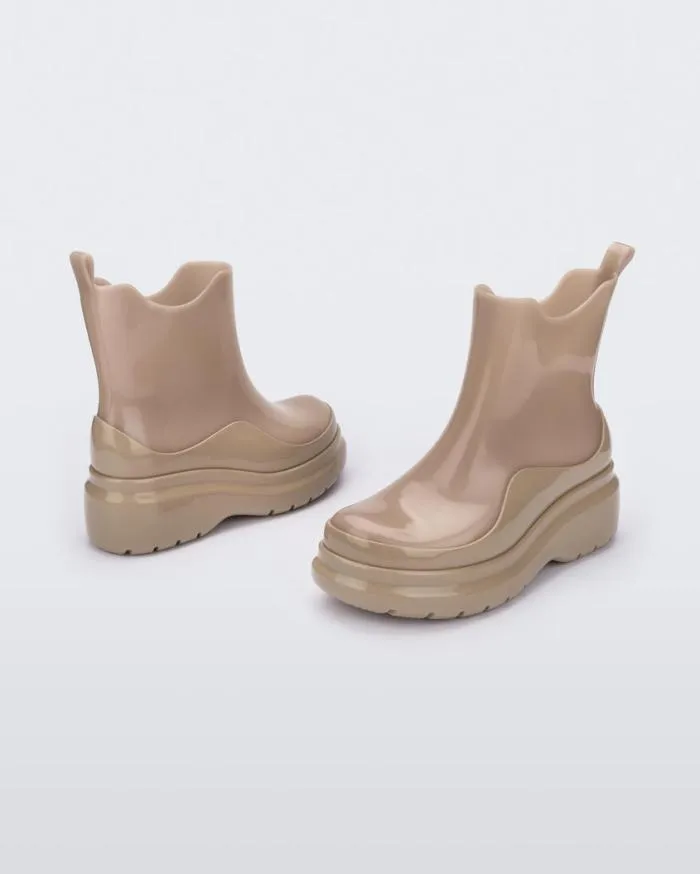 Women Grip Brown Melissa Boots