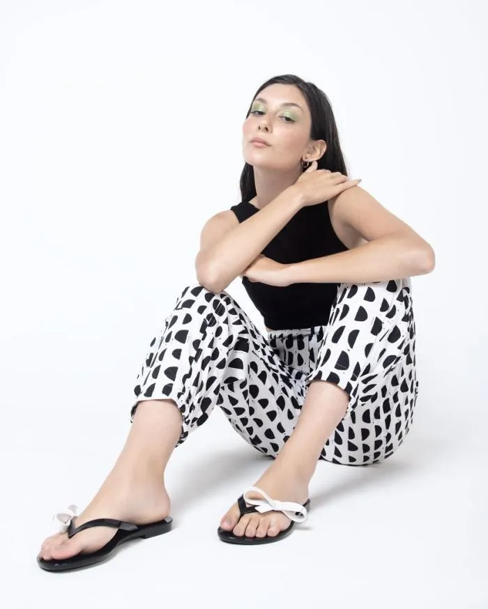 Women Harmonic Sweet Blackwhite Melissa Flip Flops