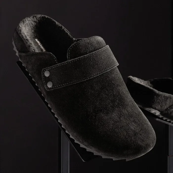 WOMEN James Perse ASPEN COLLECTION Women039s Suede Slip On Clog Blackblack