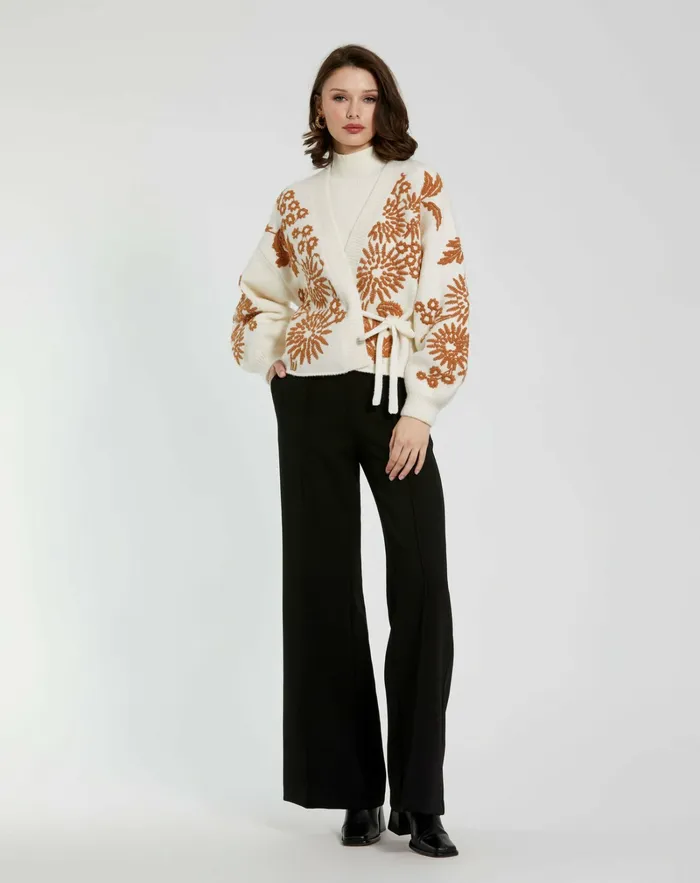 Women Knitwear Mac Duggal Cropped Knit Cardigan With Floral Details Ecru