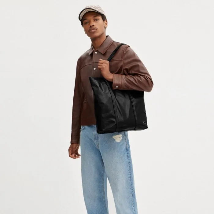 WomenMen Hall Tote Black Coach Totes and Carryalls