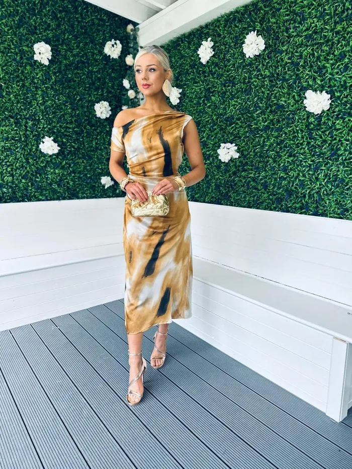 Women Midi Canella Lane Donna Asymmetric Neckline Midi Dress Gold