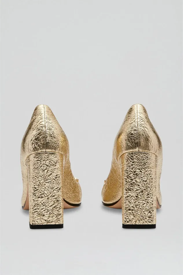 Women Scanlan Theodore Shoes GOLD TRIM SQUARE TOE PUMP 95 Lightgold
