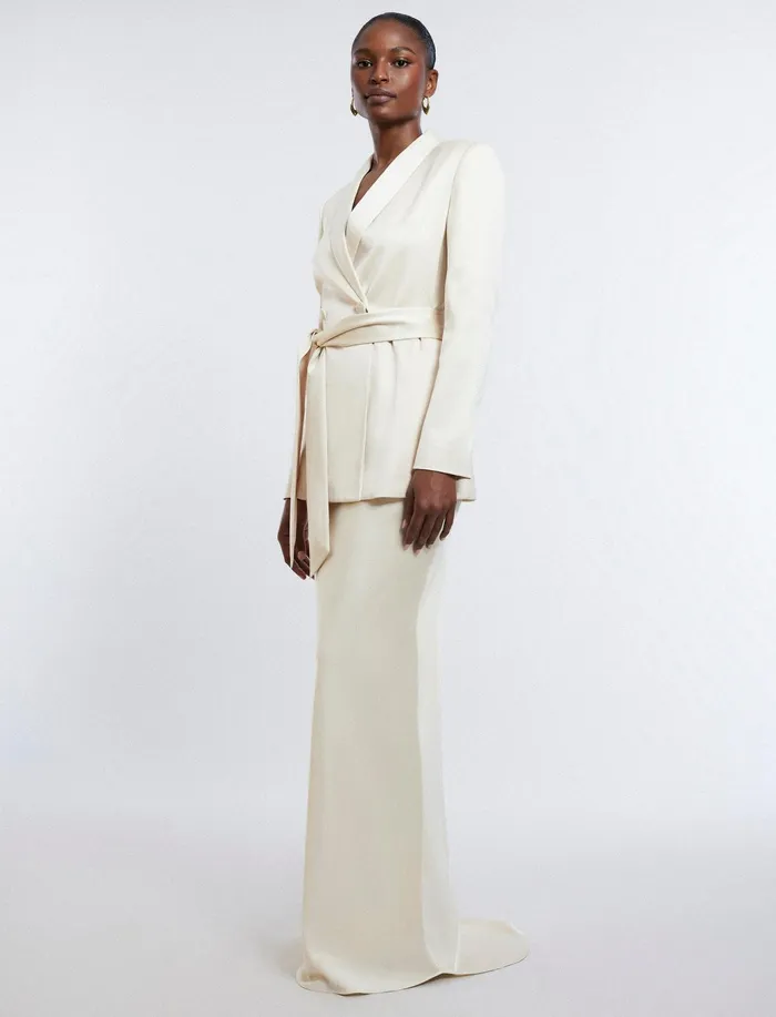 Women Suiting BCBG Satin Maxi Skirt Champagne
