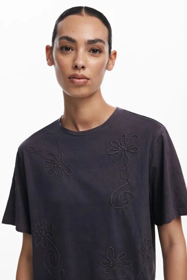 Women Tshirts Desigual Embroidered Flower Tshirt
